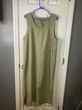 Directives Sleeveless Olive Tank Maxi Dress with Side Button Detail Size Large.